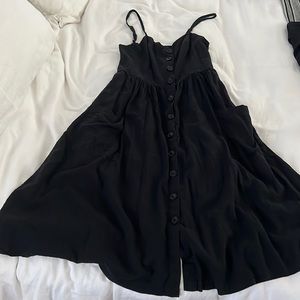 Strappy button-down Linen Dress